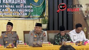 Safari Ramadan di Aula Kecamatan Kaliwungu, Polisi Gandeng Stakeholder Antisipasi Perang Sarung