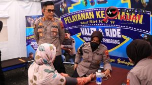 Senyum Pak Misti Usai Naik Bus Valet Ride, Mudik Motor Tak Lagi Menguras Tenaga