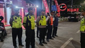 ​Sinergi Pengamanan Mudik 2026: IPDA Sukadi Pimpin Apel Kesiapan di Exit Tol Weleri Kendal