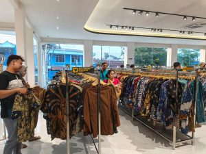 Batik Kudus Gaet Minat Wisatawan‎