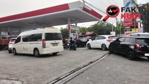 Isu Kenaikan dan Pembatasan Penggunaan BBM per 1 April 2026 Mulai Berdampak Antrian Panjang di SPBU