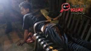 “Tidur Sejenak Berujung Petaka!” Pria di Salatiga Terjepit Kursi Besi, Evakuasi Dini Hari Bikin Warga Geger