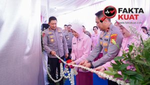 Kapolda Jateng dan Ketua Bhayangkari Jawa Tengah Resmikan TK Kemala Bhayangkari 05 Semarang
