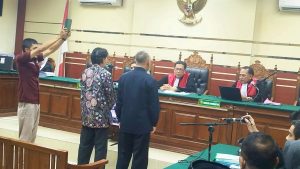 Sidang Tipikor BKKD Padangan Bojonegoro, Keterangan Ahli Goyang Dakwaan Jaksa