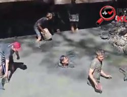 Kepala Desa Kalimaro – Kedungjati Bersama Warga Kuras Sendang Mbah Ragil Kuning Mliwang yang Tak Pernah kering