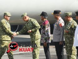 Pangdam IV/Diponegoro Dampingi Menhan dan Panglima TNI Tinjau Latihan Operasi Laut Gabungan 2026
