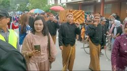 Meriahnya Tradisi Sedekah Bumi/Apitan Di Desa Sugihmanik – Tanggungharjo Gelar Kirab Pusaka Sunan Kalijogo