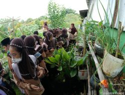 Belajar Kelola Sampah Sejak Dini, Siswa Kelas 1 SD IT Nidaul Hikmah Antusias Kunjungi TPS Bulu 3R