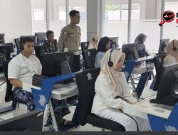 Humanis dan Profesional, Petugas Uji Teori Satpas Polrestabes Semarang Terapkan Budaya 5S dalam Pelayanan