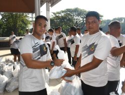 Pangdam IV/Diponegoro Bagikan Kaos Olahraga, Dorong Prajurit dan PNS Semakin Semangat Jaga Kebugaran