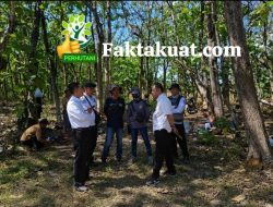 Administratur/Kepala KPH Telawa Giat Monitoring Produksi Kayu Di Wilayah BKPH Guwo