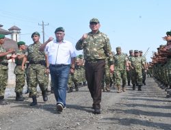 Menhan Tinjau Tiga Satuan Yonif TP Jajaran Kodam IV/Diponegoro, Tegaskan Kesiapan Kekuatan Masa Depan TNI AD