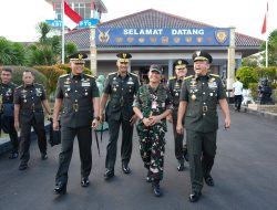 Pangdam IV/Diponegoro Dampingi Kasad Bekali Taruna Akmil, Siapkan Pemimpin TNI AD Menuju Indonesia Emas 2045