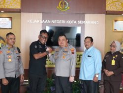 Kapolrestabes Semarang Perkuat Sinergitas dengan Kejaksaan Negeri Kota Semarang melalui Kunjungan Kerja
