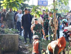 Kodam XIX Tuanku Tambusai Kerahkan Ratusan Personel Bersihkan Dua Fasilitas Publik Strategis di Pekanbaru