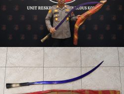 Polisi Gagalkan Pengiriman Klewang 1,3 Meter ke Remaja di Kudus, Terungkap Dibeli Lewat Marketplace untuk Koleksi