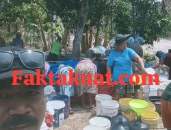 Juli Ambon Bakal Calon Kepala Desa Karanglangu – Kedungjati Wujudkan Aksi Sosial Bantu 2 Truck Tangki Air Bersih Pada Warga