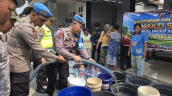 Sambut HUT Ke-24 Propam Polri, Bidpropam Polda Jateng Salurkan 51 Ribu Liter Air Bersih